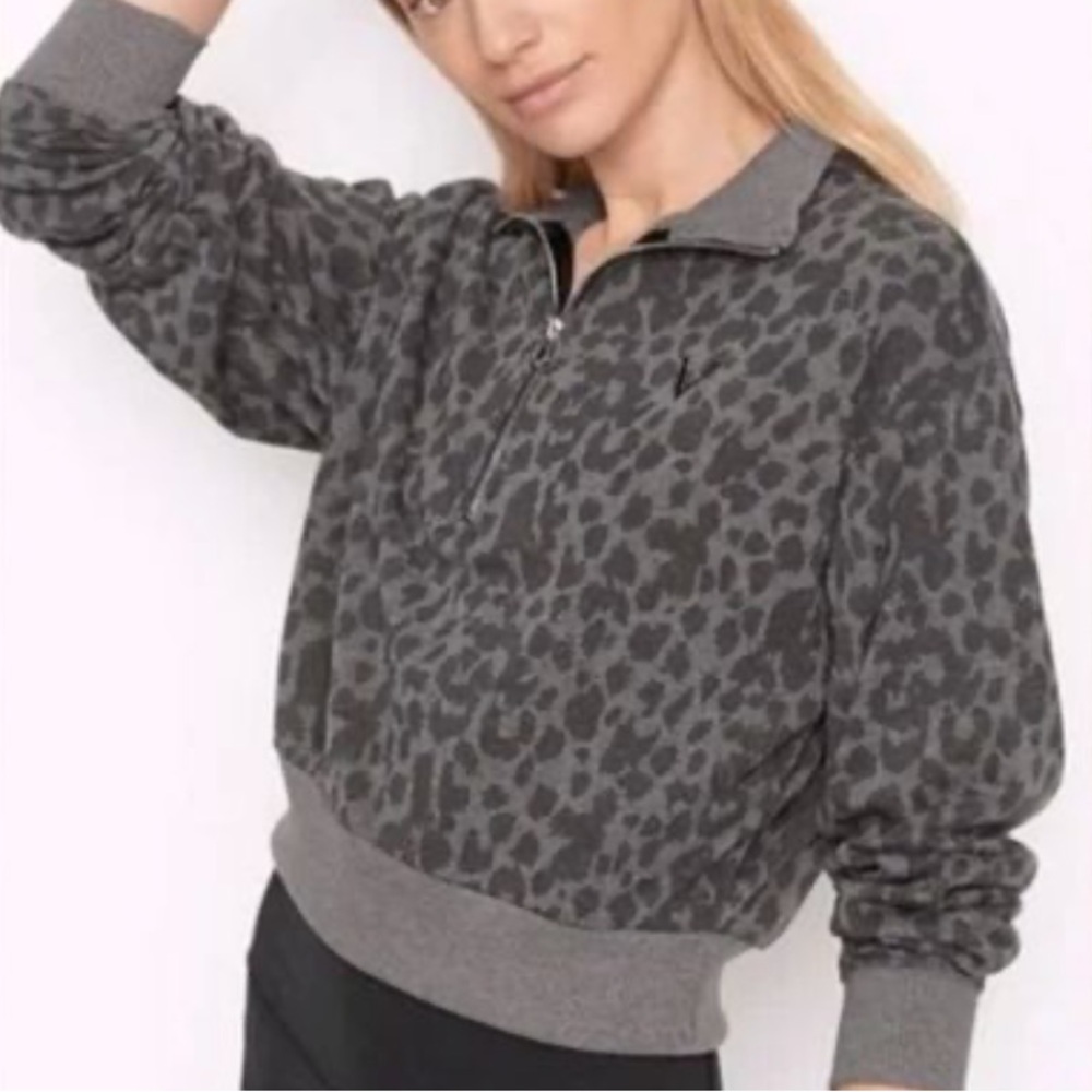 Victoria’s Secret Cheetah Print Quarter Zip Sweatshirt | L